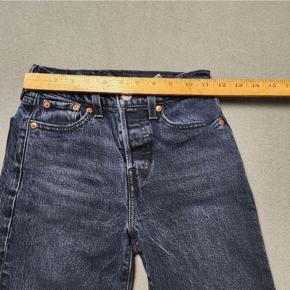 Levi's Wedgie Jeans Light Size 23 Tapered Leg High Waist - Picture 14 of 14